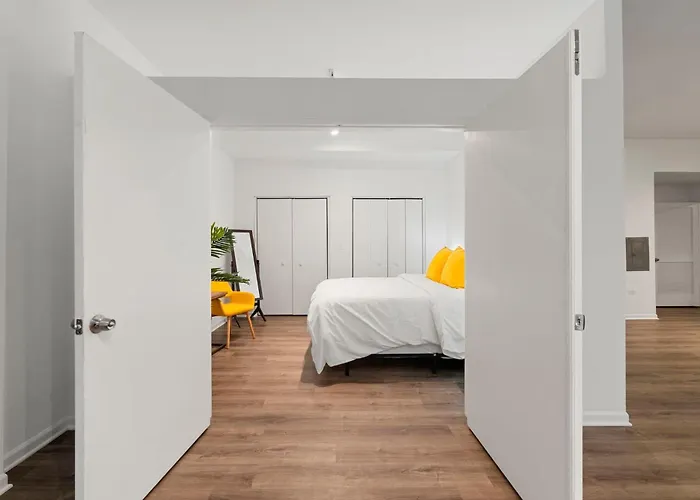 Modern 3br Near Mccormick & South Loop